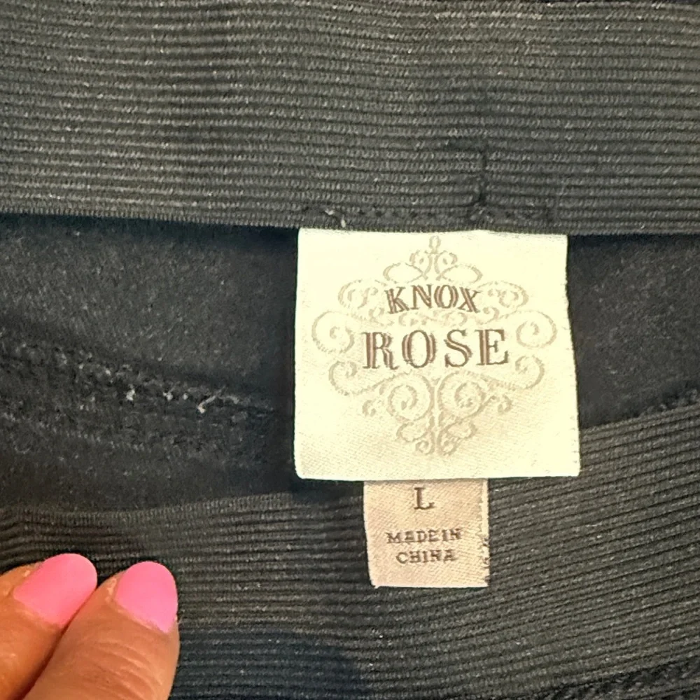 Knox Rose Women's black Regular Fit Pull-On Flare Jeans size L - Picture 4 of 5